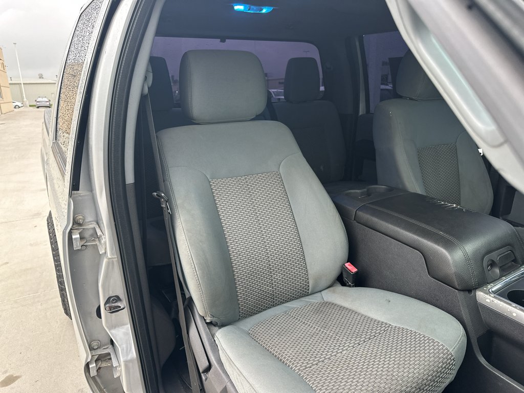 Used 2013 Ingot Silver Metallic Ford XLT image 28