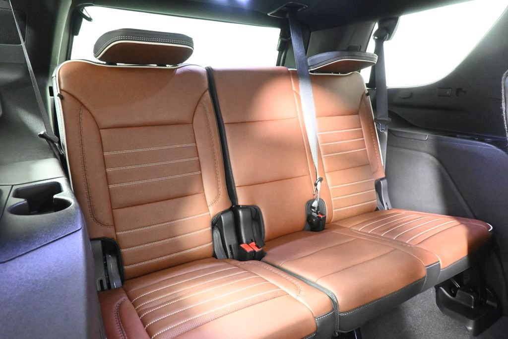2024 GMC Yukon Denali Ultimate - Photo 41