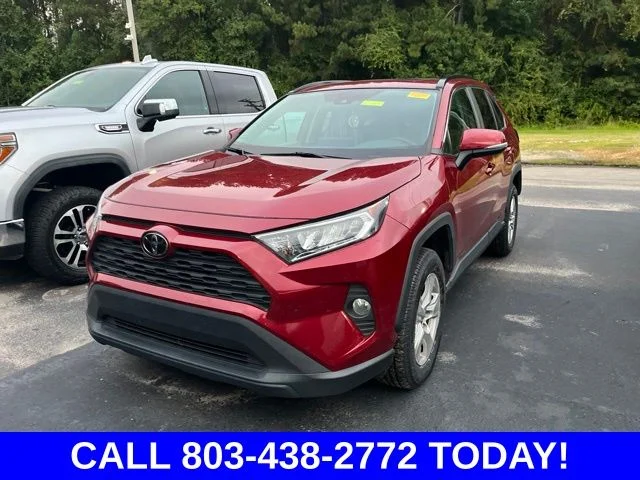 Used 2020 Red Toyota XLE image 1