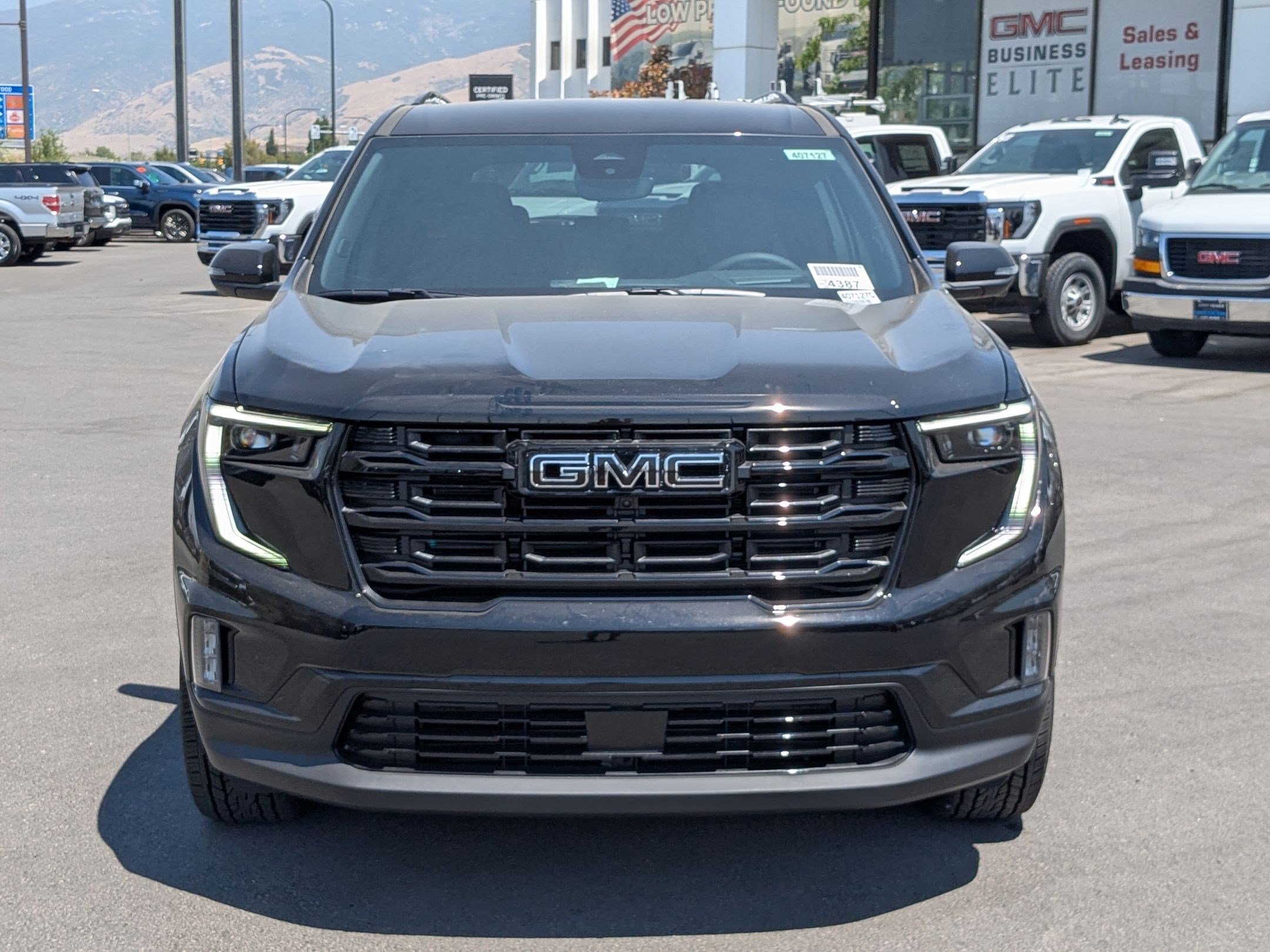 2026 GMC Acadia Elevation - Photo 8