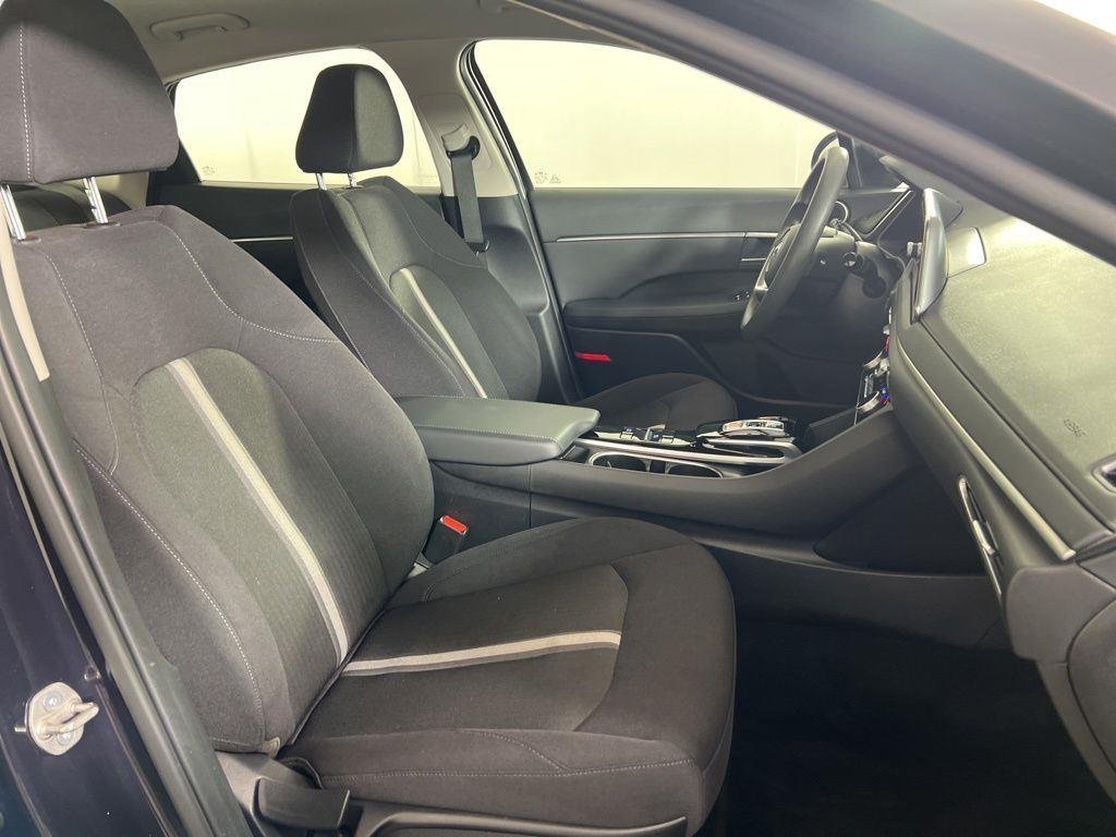 Used 2023 Carbon Blue Hyundai SEL image 23
