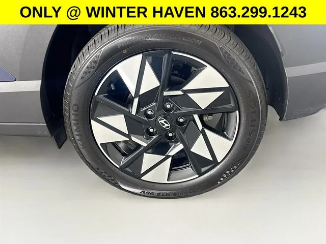 Used 2025 Blue Hyundai SEL image 28