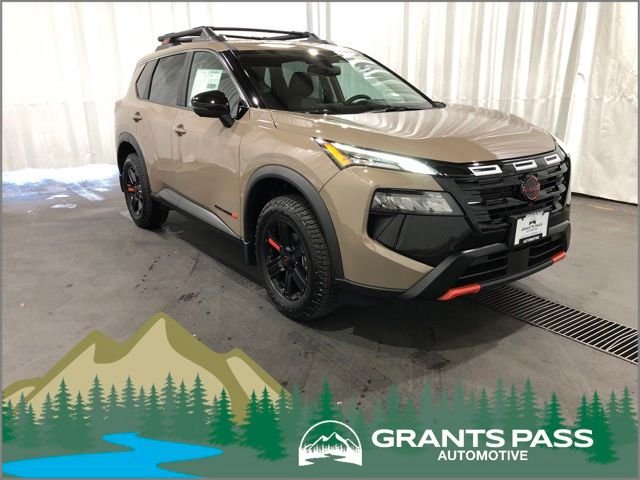 2026 Nissan Rogue Rock Creek AWD's photo