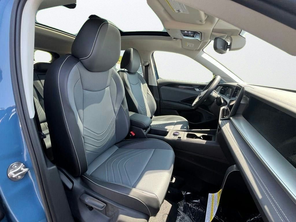 New 2026 Blue Volkswagen SE image 12