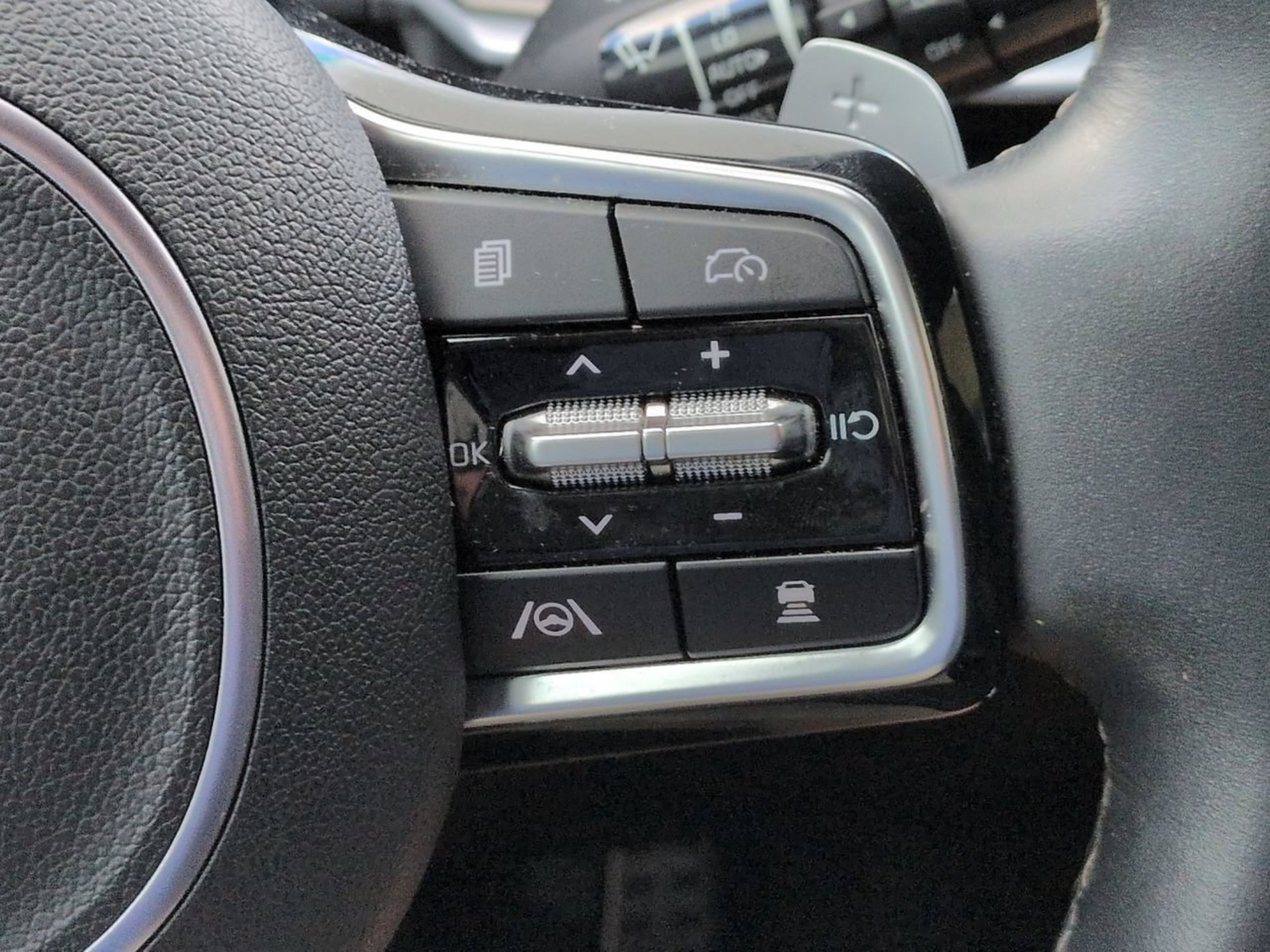 Certified Used 2024 Ebony Black Kia X-Line SX Prestige image 28