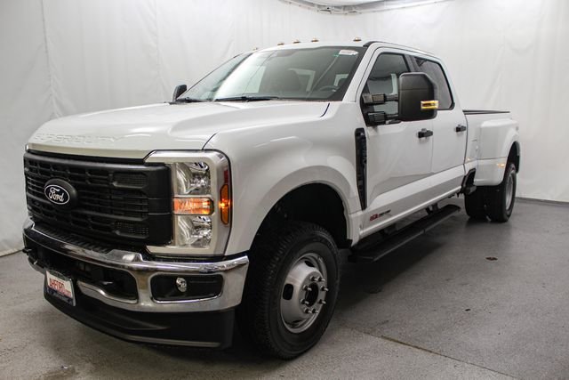 New 2027 White Ford XL image 5