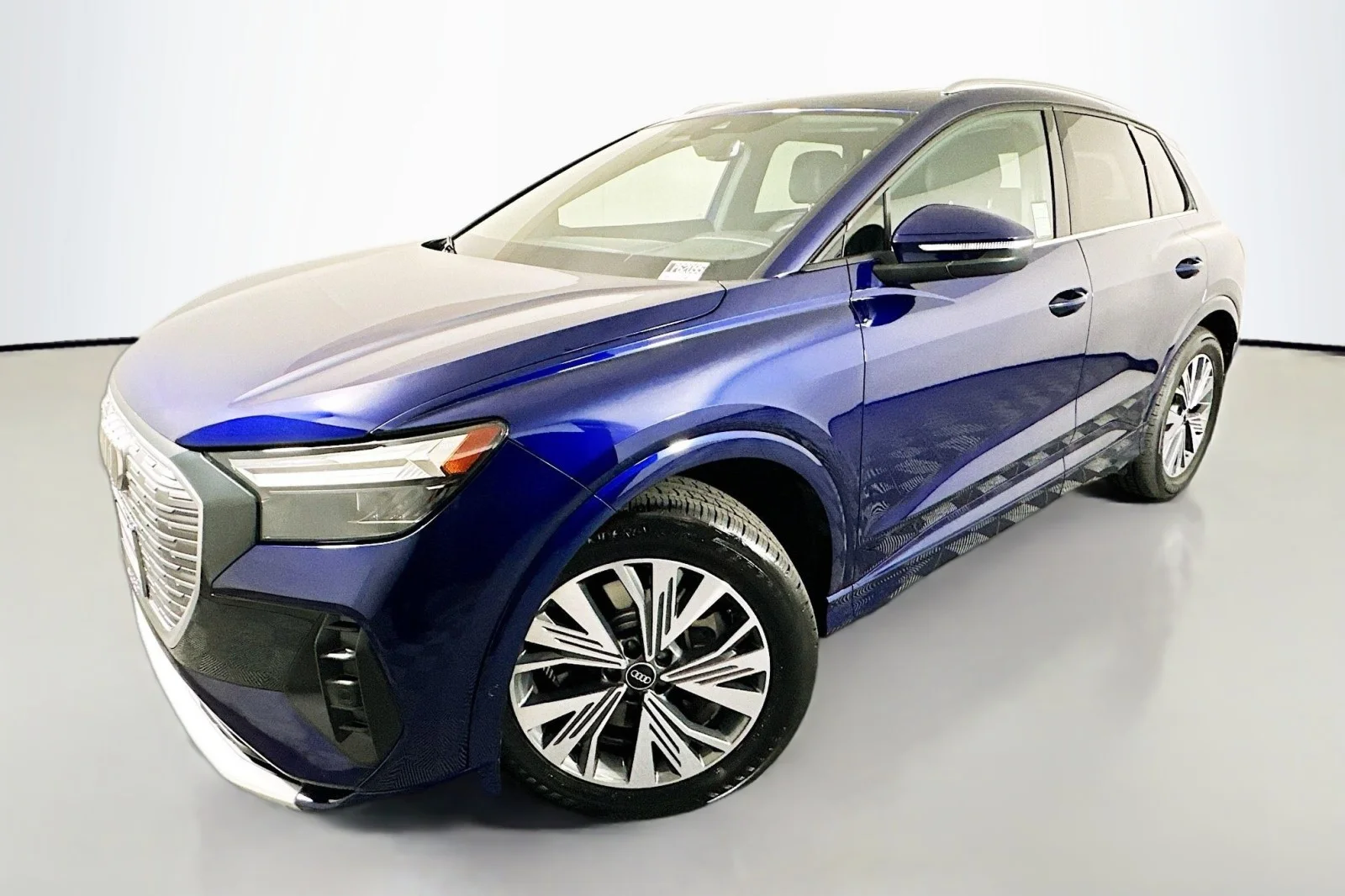 2023 Audi Q4 e-tron 40 Premium Plus's photo