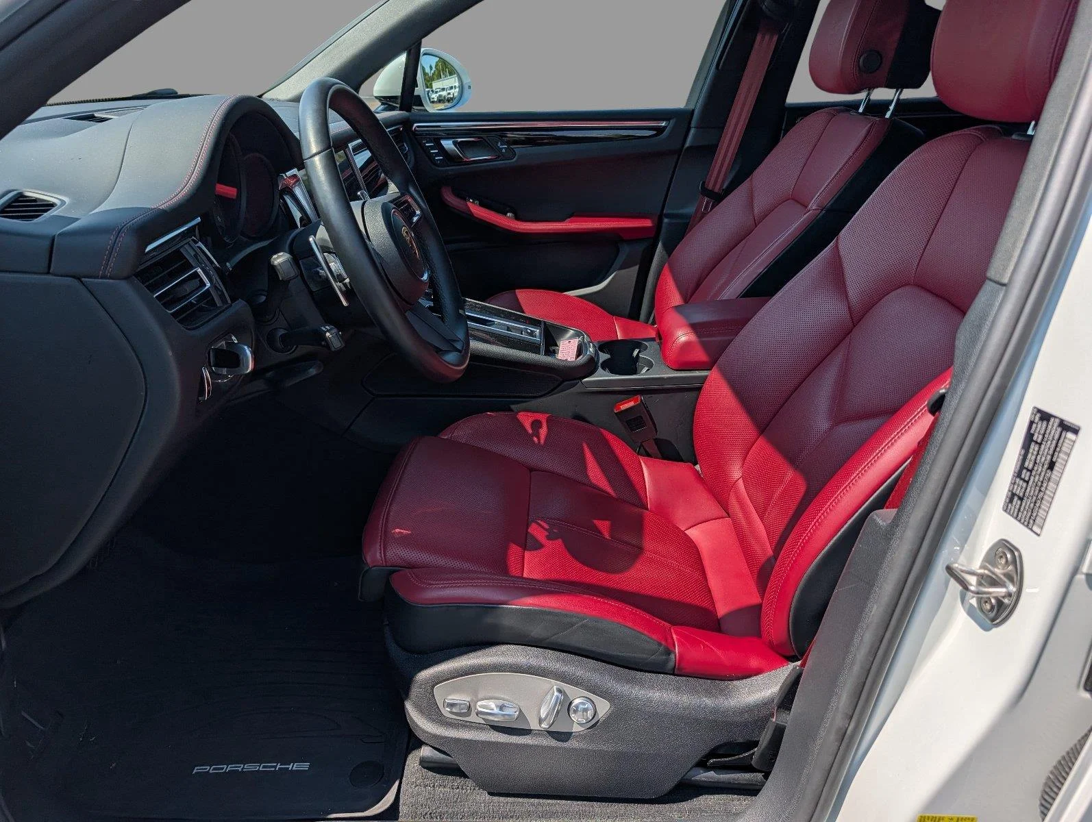 Used 2025 White Porsche S image 10