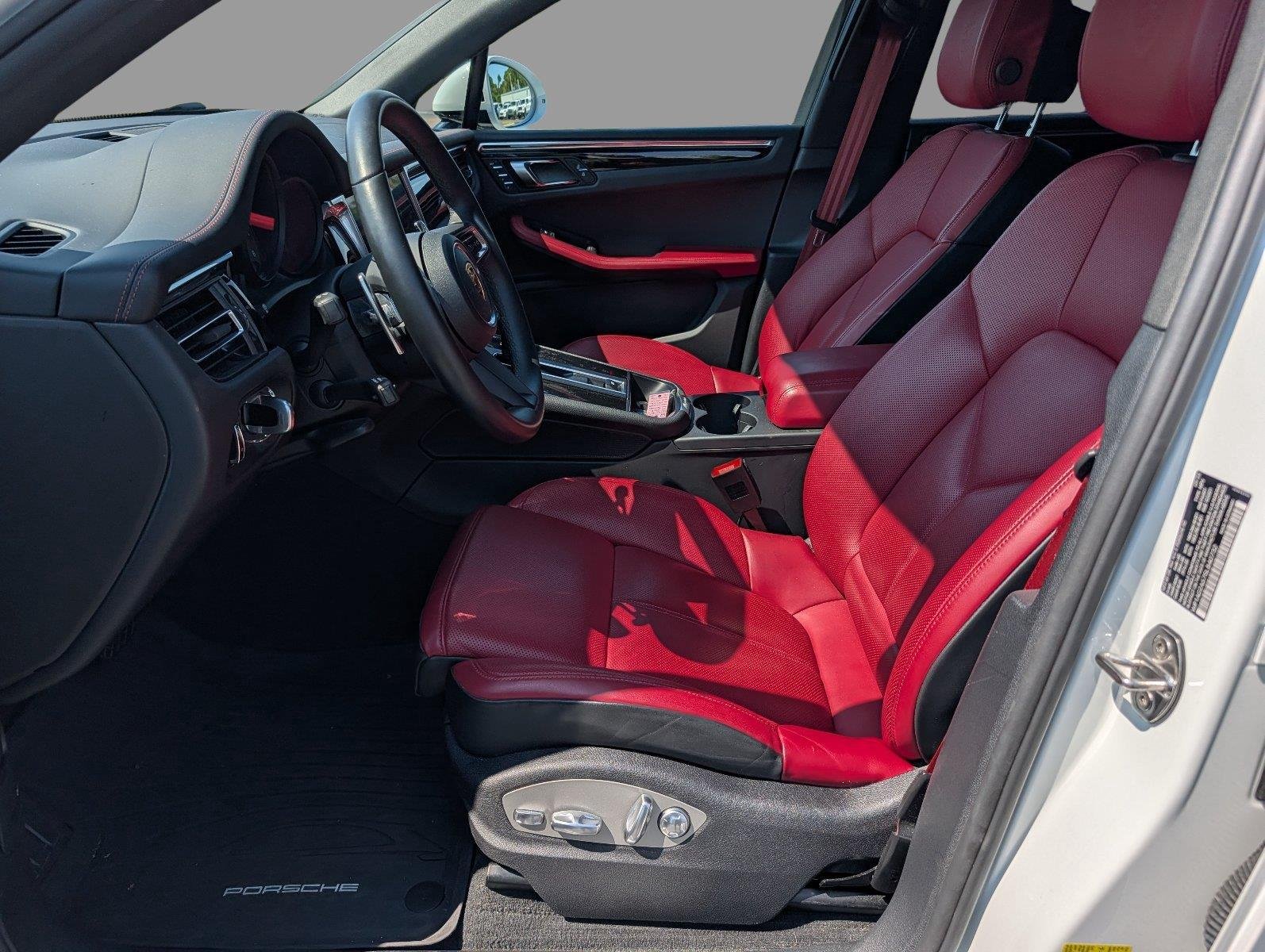 Used 2025 White Porsche S image 10