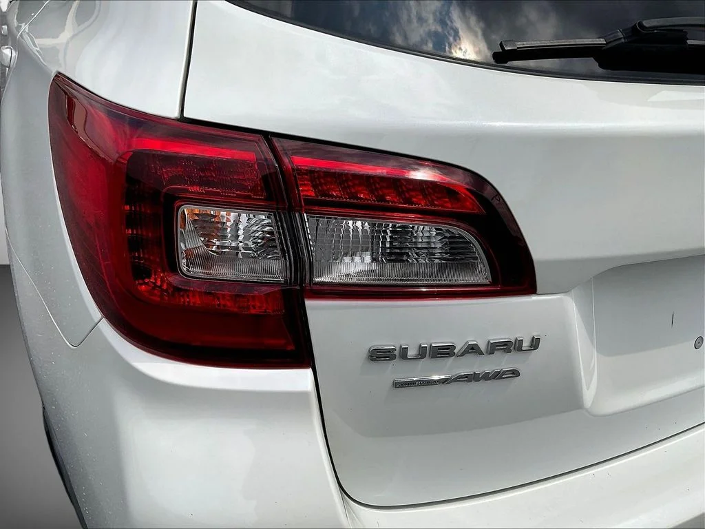 Certified Used 2019 White Subaru 2.5i image 23