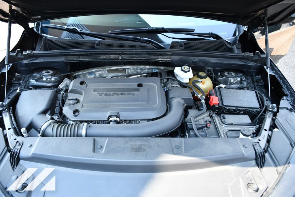 Used 2021 EBONY TWILIGHT METALLIC Buick Essence image 34
