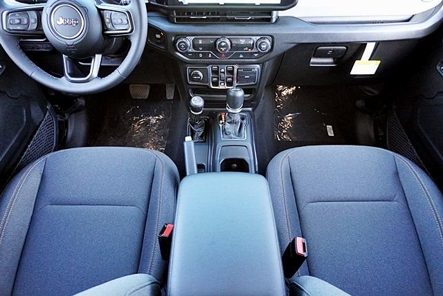 New 2026 Black Clear-Coat Exterior Paint Jeep Sport S image 25