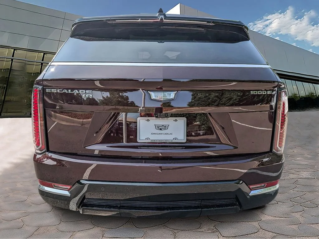 2025 Cadillac Escalade IQ Luxury 2 - Photo 4