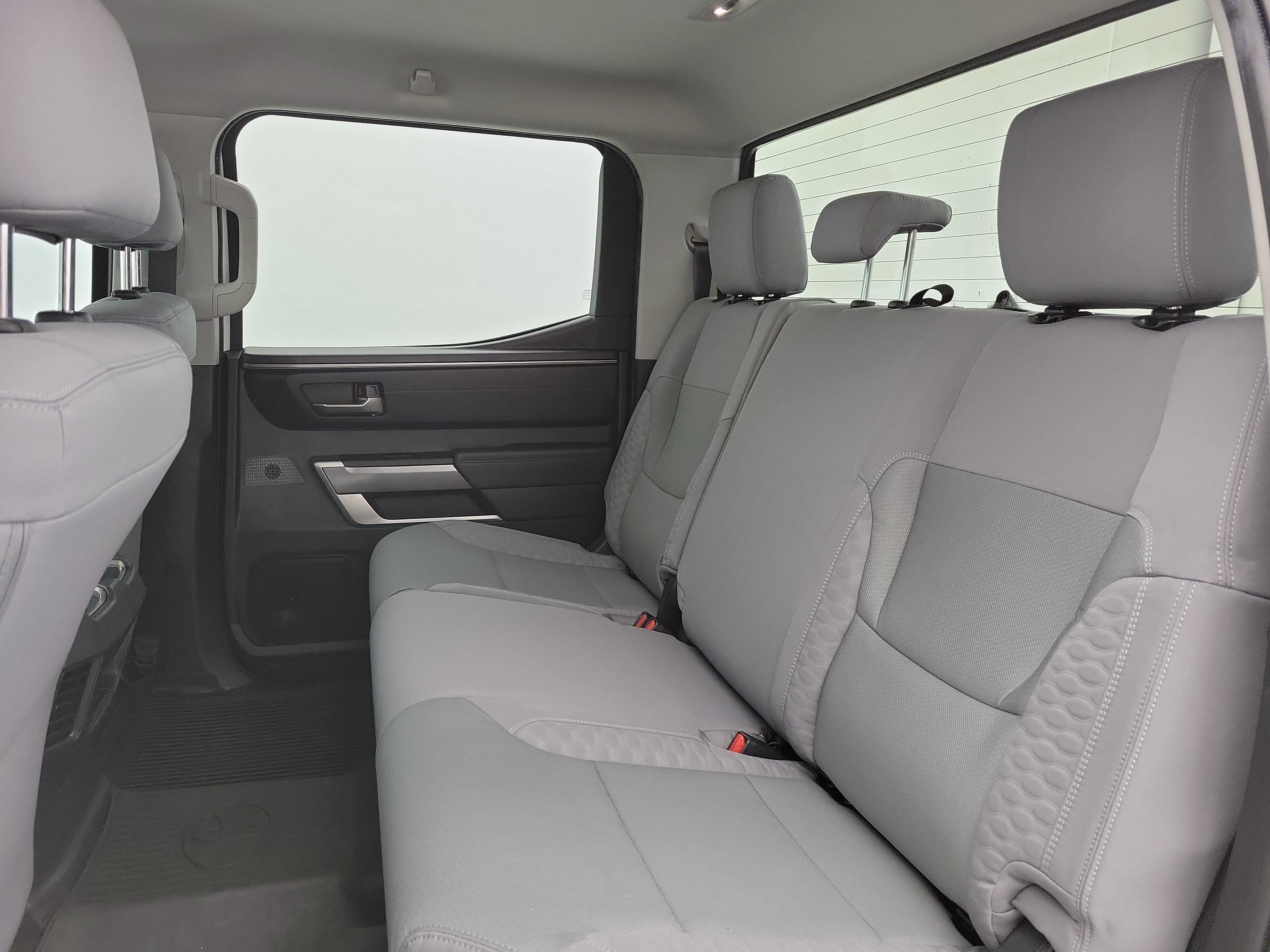Used 2023 Ice Cap Toyota SR5 image 11