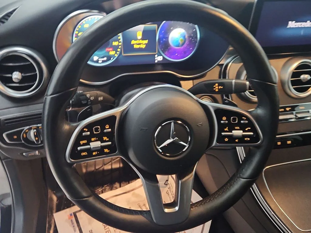 Used 2022 Black Mercedes-Benz GLC 300 image 18