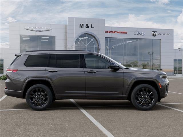 New 2026 Baltic Gray Metallic Clear-Coat Exterior Paint Jeep Limited image 21