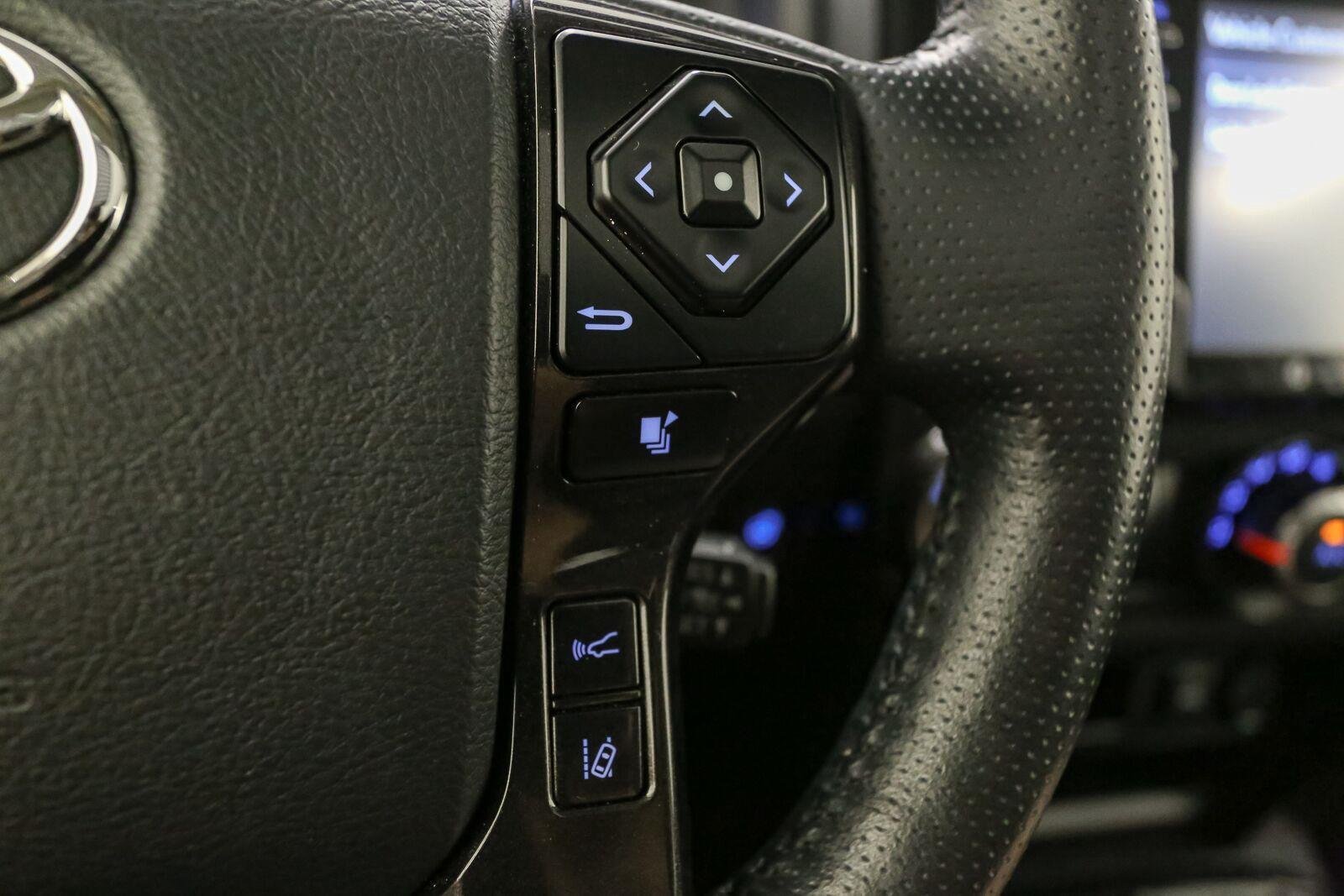 Used 2024 Ice Cap Toyota TRD Off-Road Premium image 34