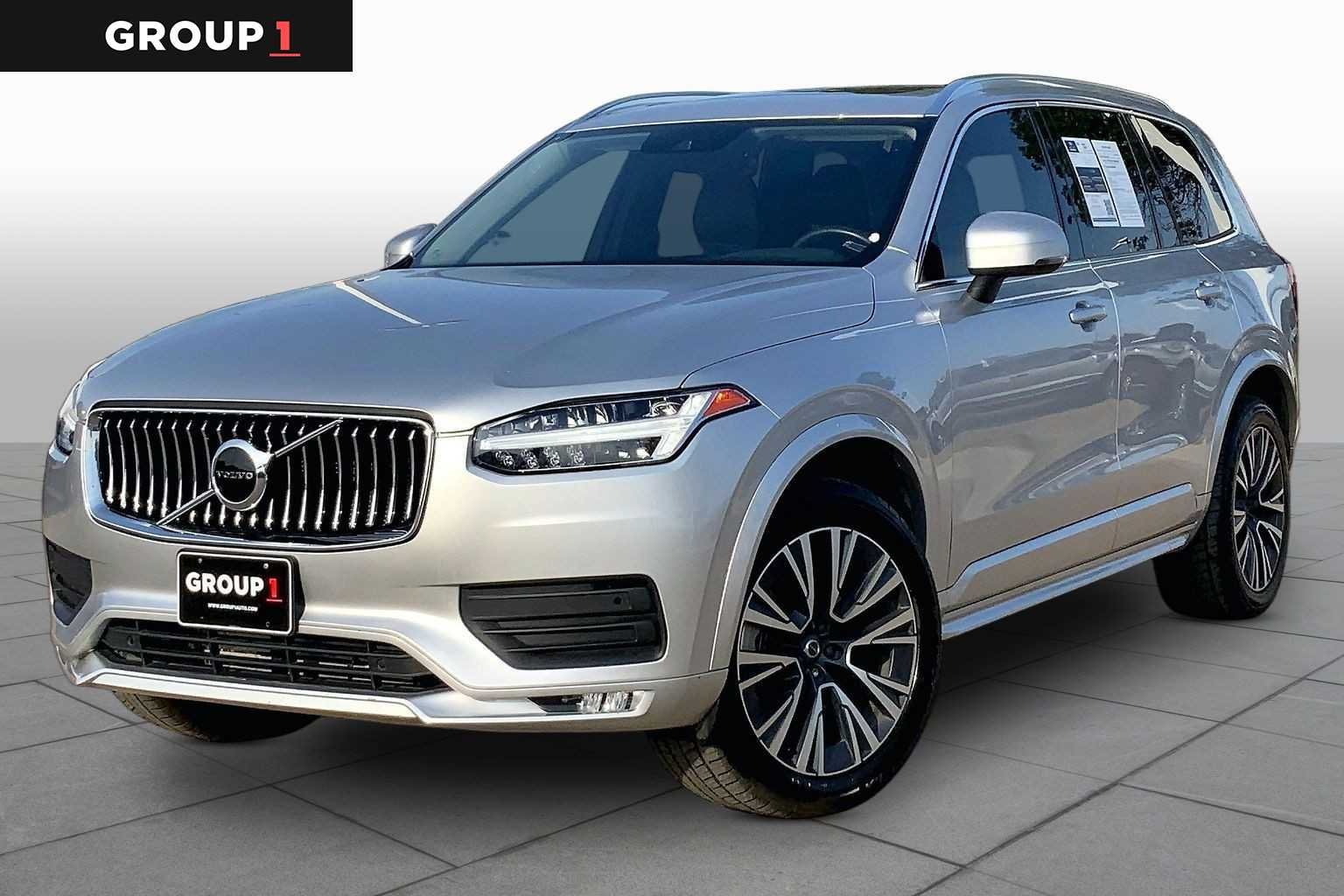 Pre-Owned 2022 Volvo XC90 Momentum FWD Sport Utility