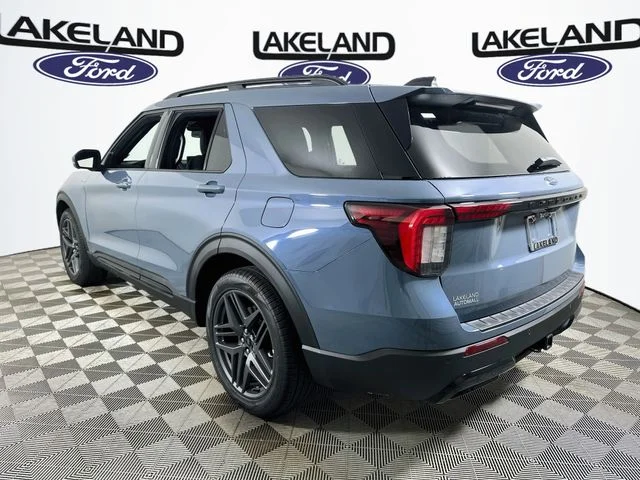 New 2026 Ford Explorer ST-Line
