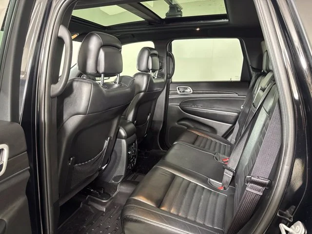 Certified Used 2018 Diamond Black Jeep Limited image 12