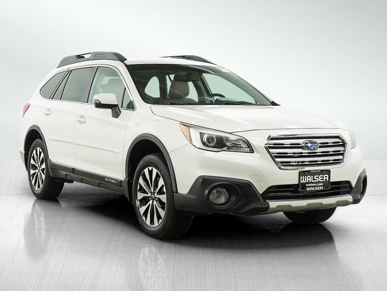 Used 2015 Crystal White Pearl Subaru 2.5i image 7