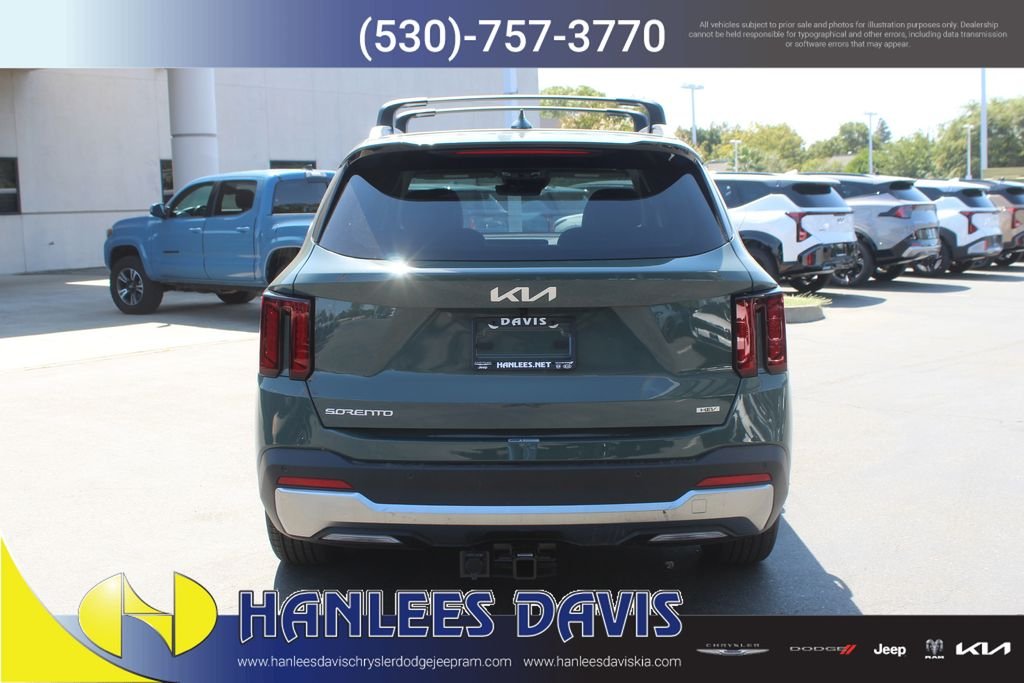 New 2026 Cityscape Green Kia EX image 8