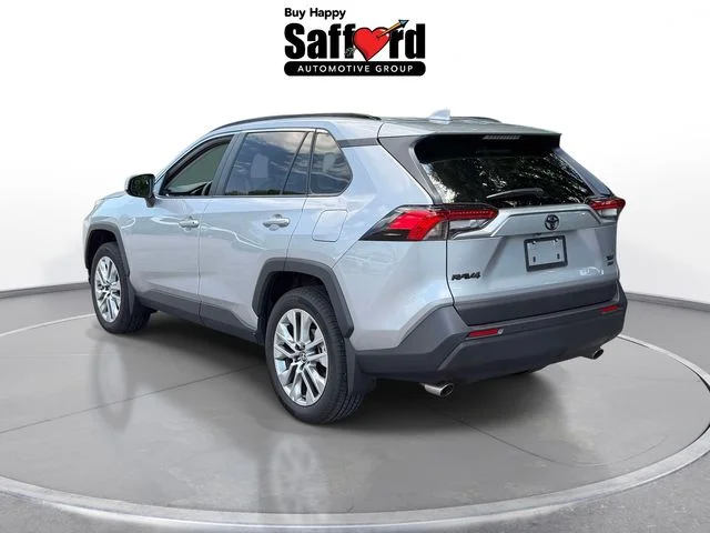 Used 2025 Silver Toyota XLE Premium image 10
