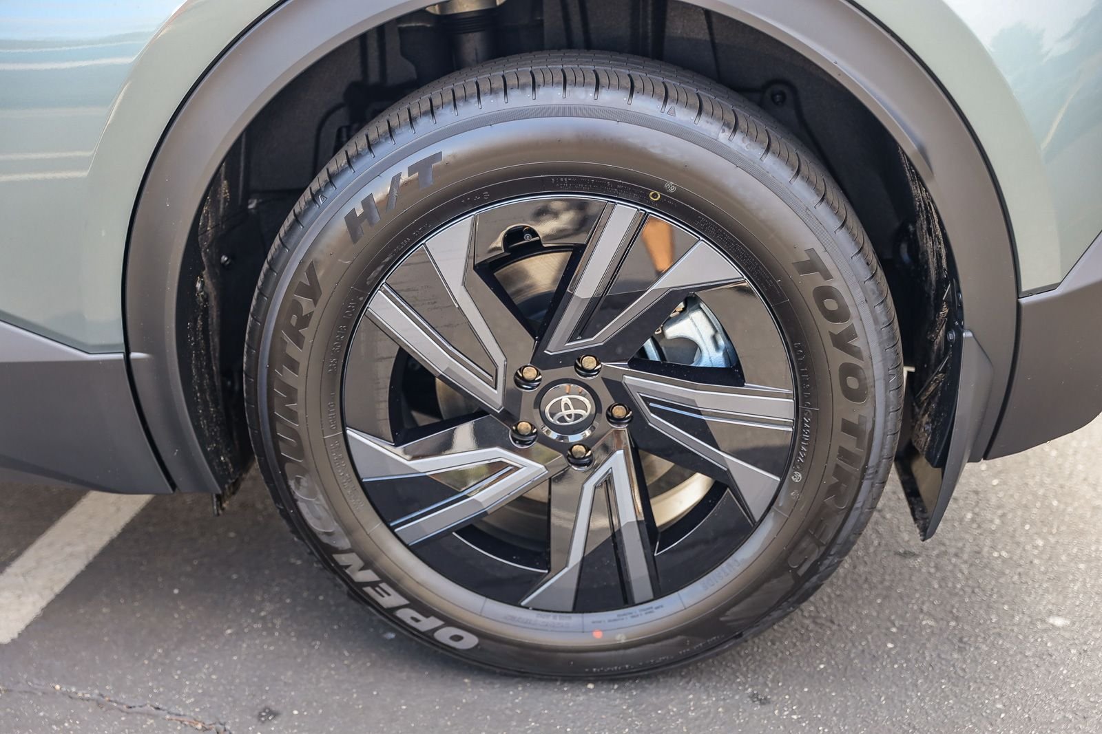 New 2026 Overcast Toyota  SE image 8