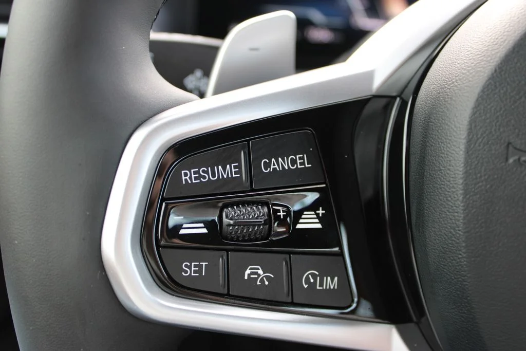 2026 BMW 3 Series 330i - Photo 29