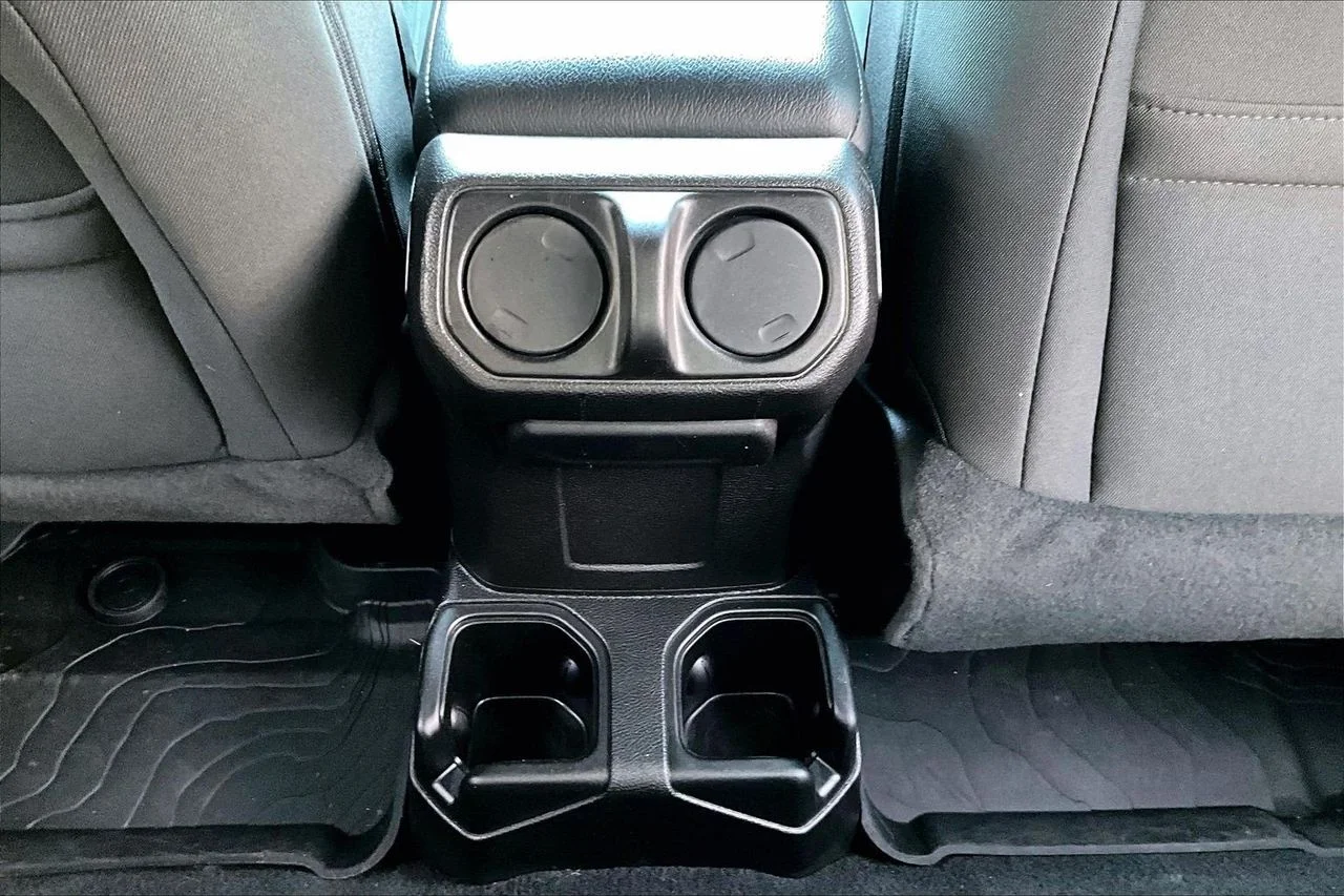 Used 2021 Gray Jeep Sport S image 15