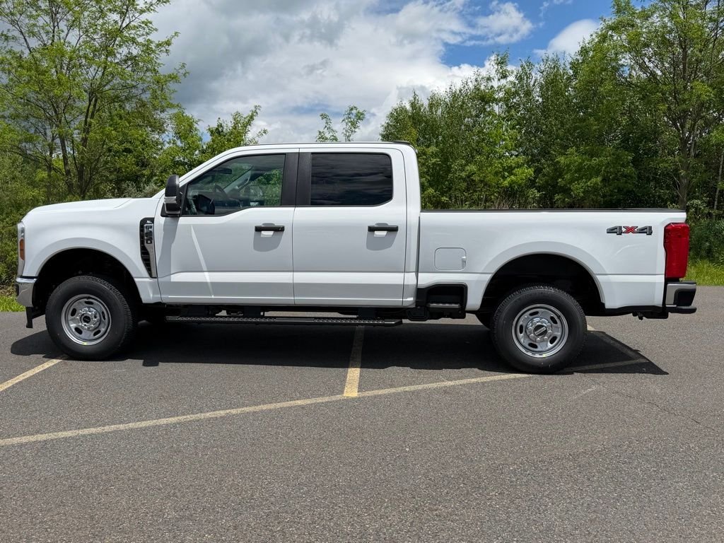 New 2026 Oxford White Ford F-250® XL image 21