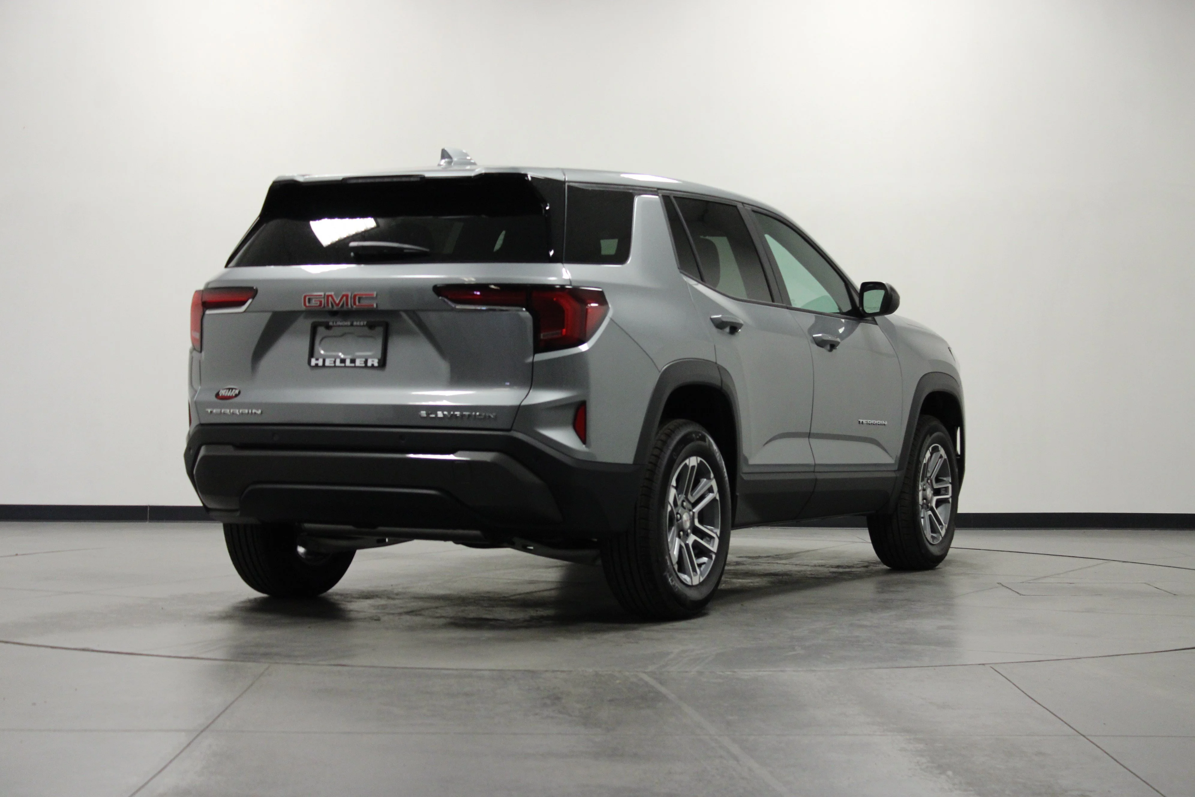 New 2027 Sterling Metallic GMC Elevation image 4