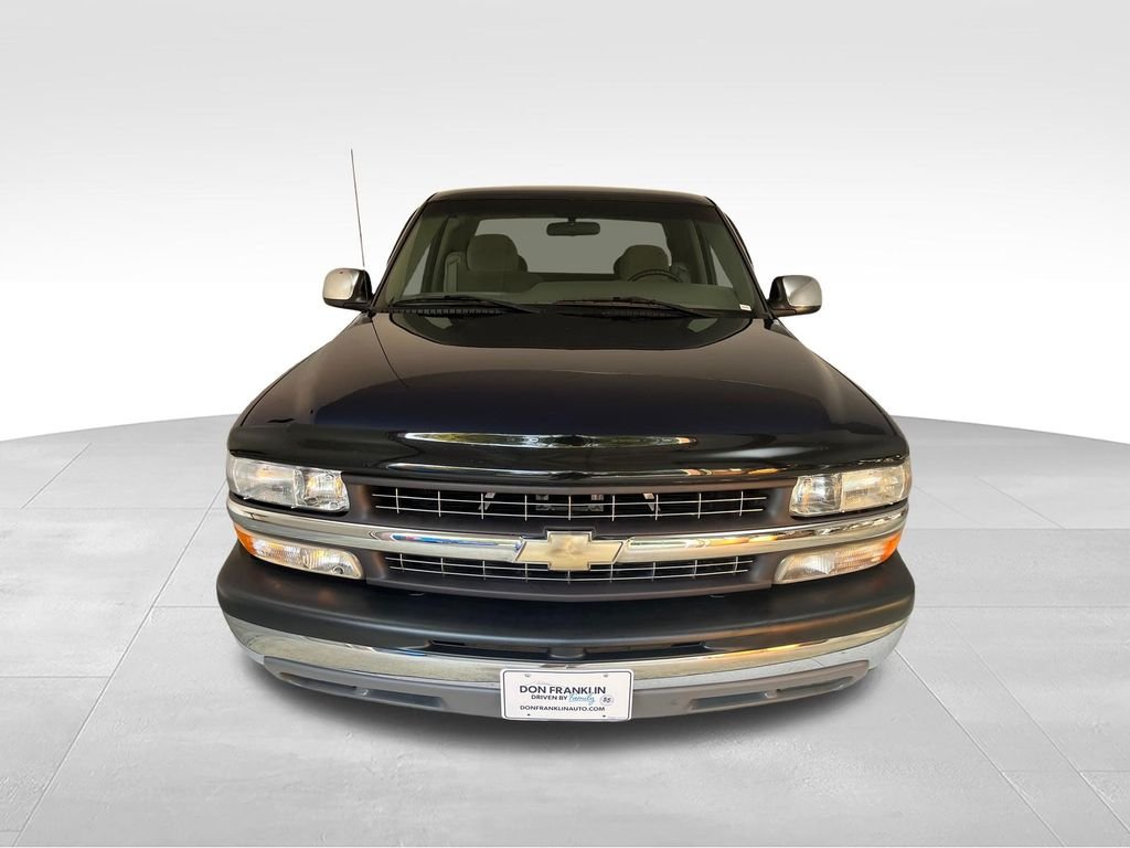 Used 2000 Dk. Chevrolet LS image 8