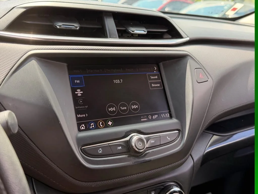 Used 2022 Blue Chevrolet LT image 22