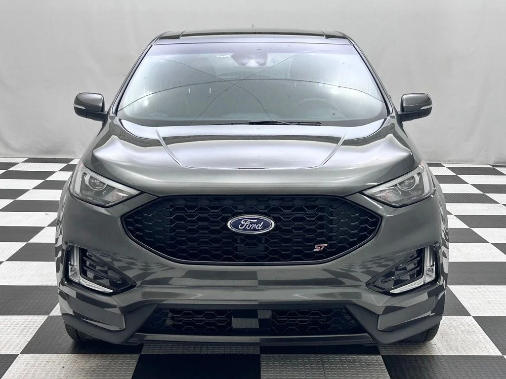 Used 2019 Gray Ford ST image 3