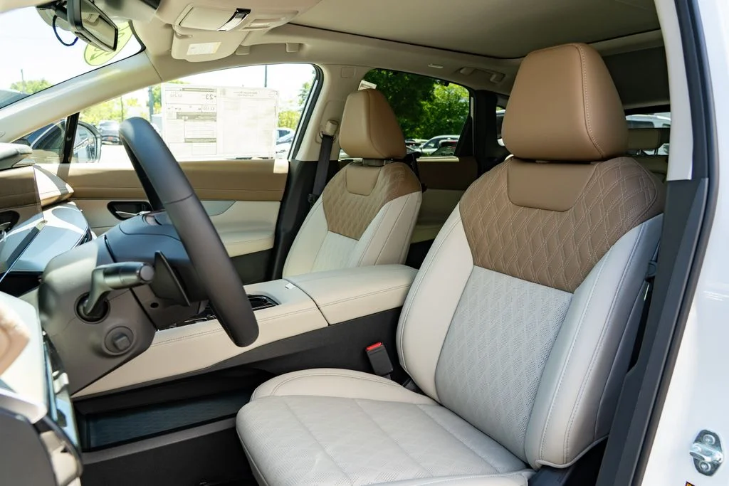 New 2026 Everest White Pearl TriCoat Nissan Platinum image 20