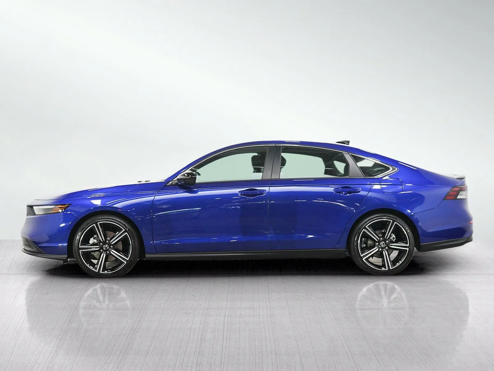Used 2025 Honda Accord Hybrid Sport with VIN 1HGCY2F54SA084147 for sale in Burnsville, Minnesota