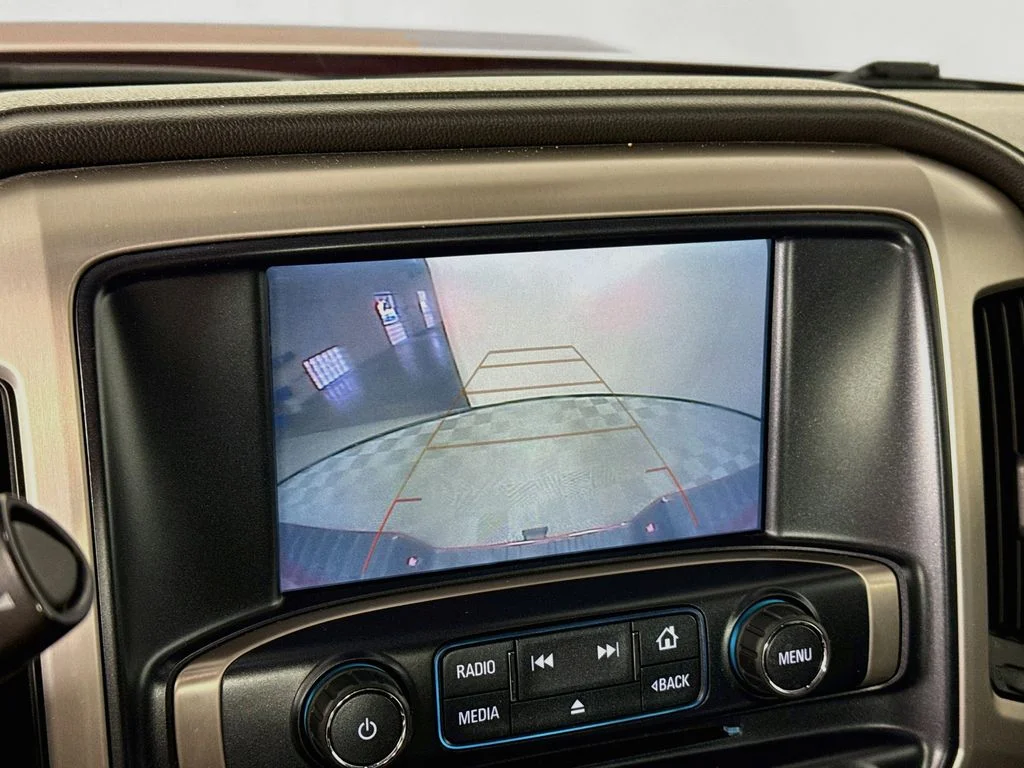 Used 2019 Red Quartz Tintcoat GMC Denali image 15