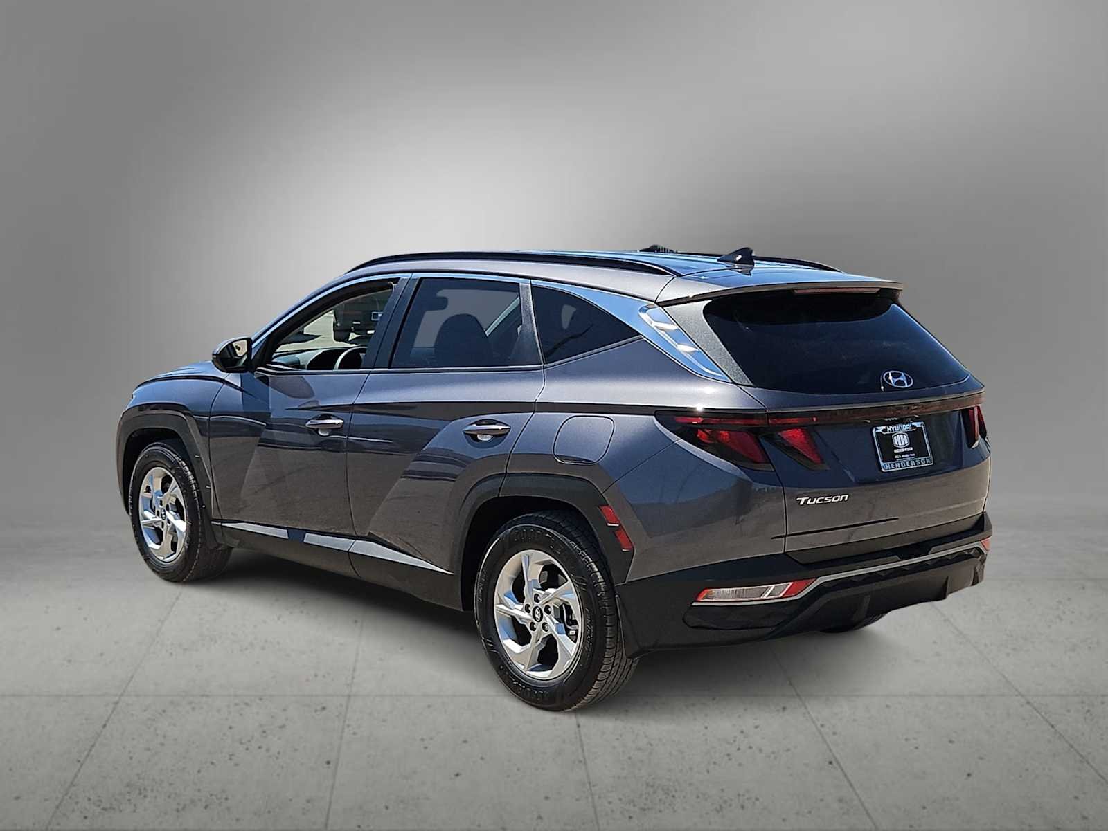 Certified Used 2024 Titan Gray Hyundai SEL image 6