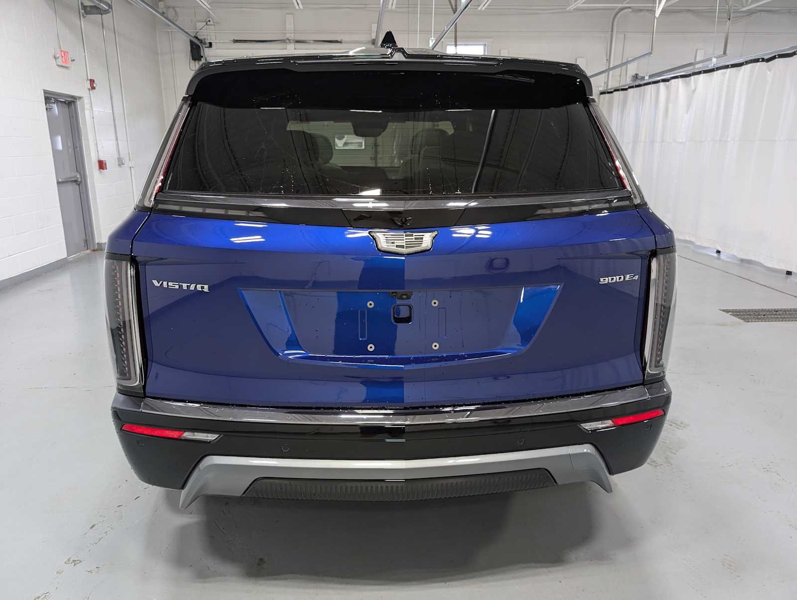 2026 Cadillac VISTIQ Sport - Photo 8