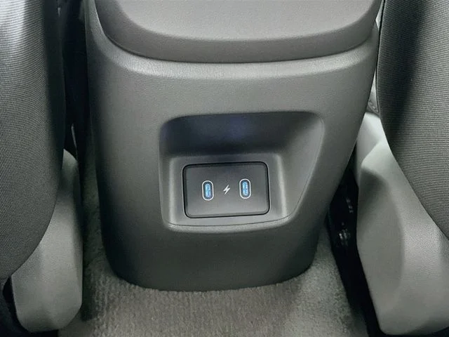 New 2026 Hyundai ELANTRA SE