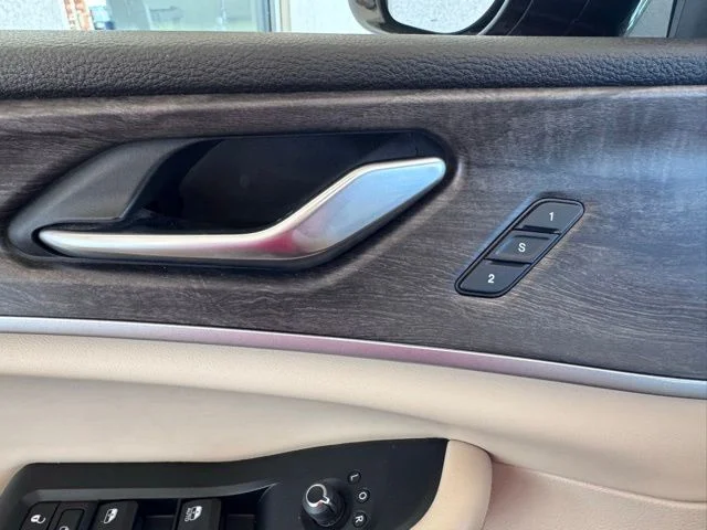 2021 Jeep Grand Cherokee L Limited - Photo 12