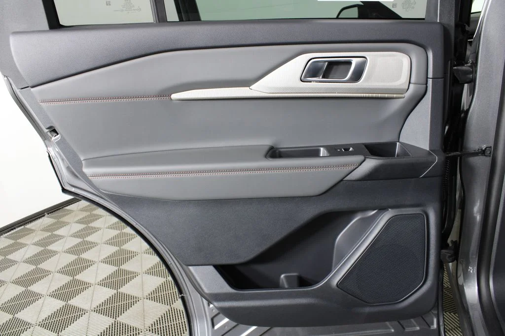 New 2026 Carbonized Gray Metallic Ford Active image 13