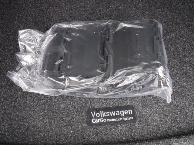 Certified Used 2025 Gray Volkswagen 2.0T SE image 32