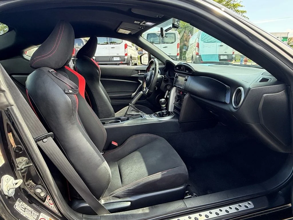 Used 2014 Raven Black Scion Base image 13