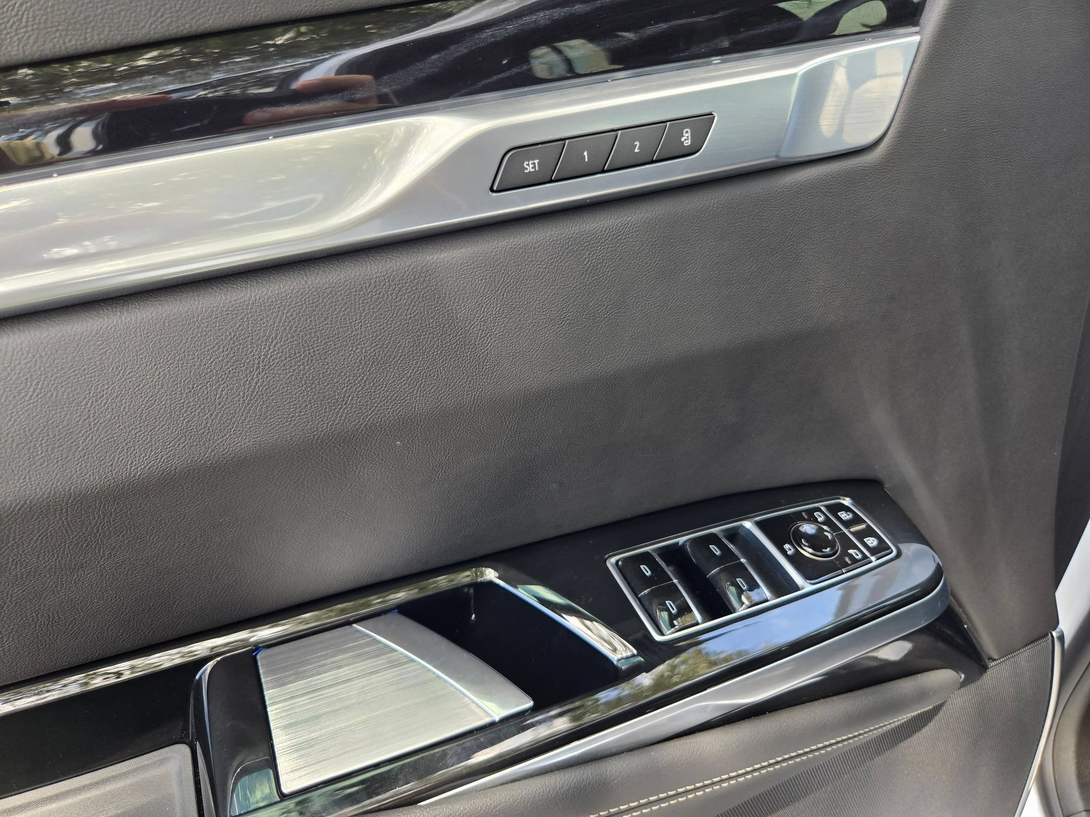 2026 Cadillac Escalade Sport - Photo 21