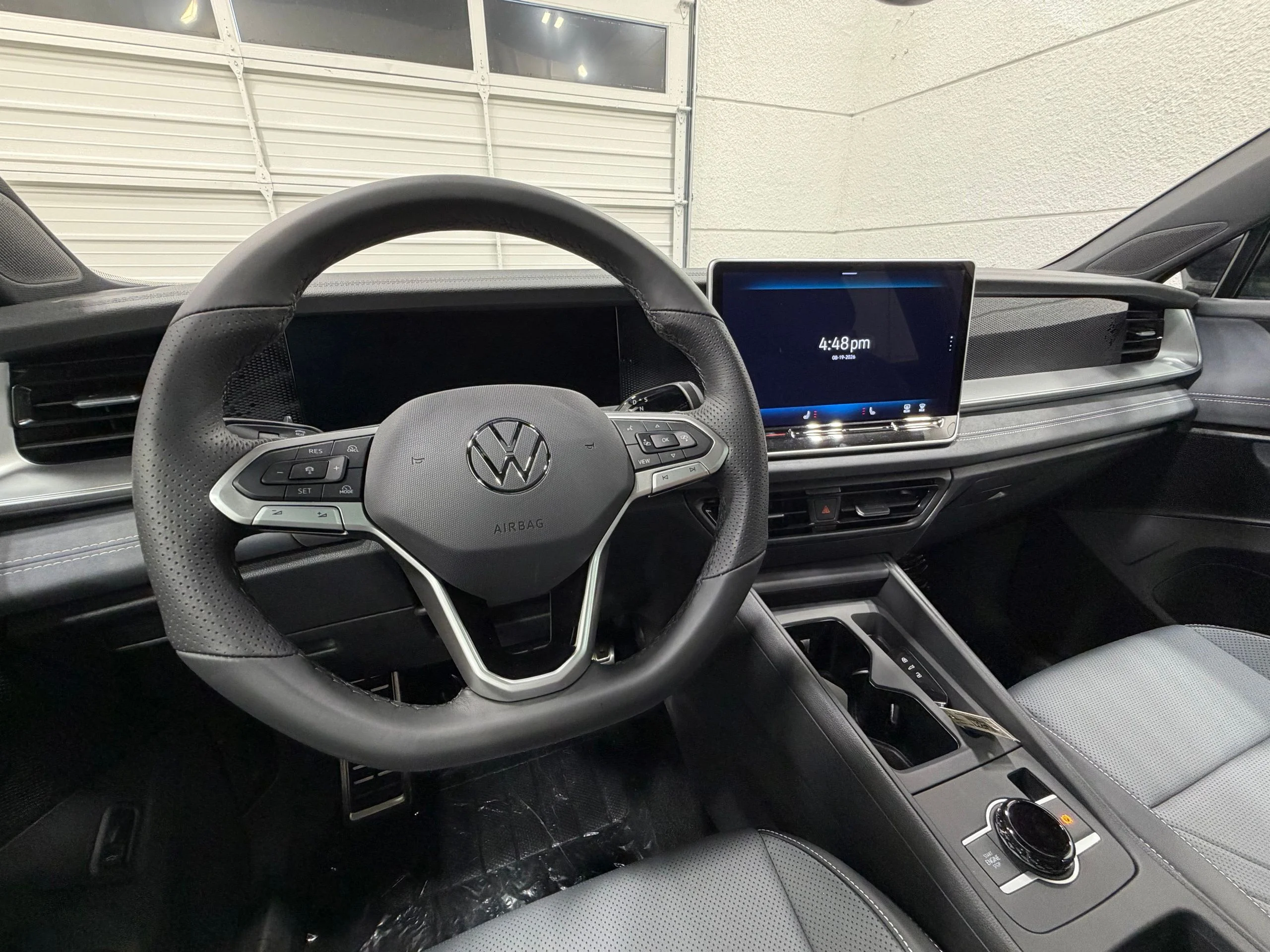 New 2026 White Volkswagen SE R-Line Black image 38