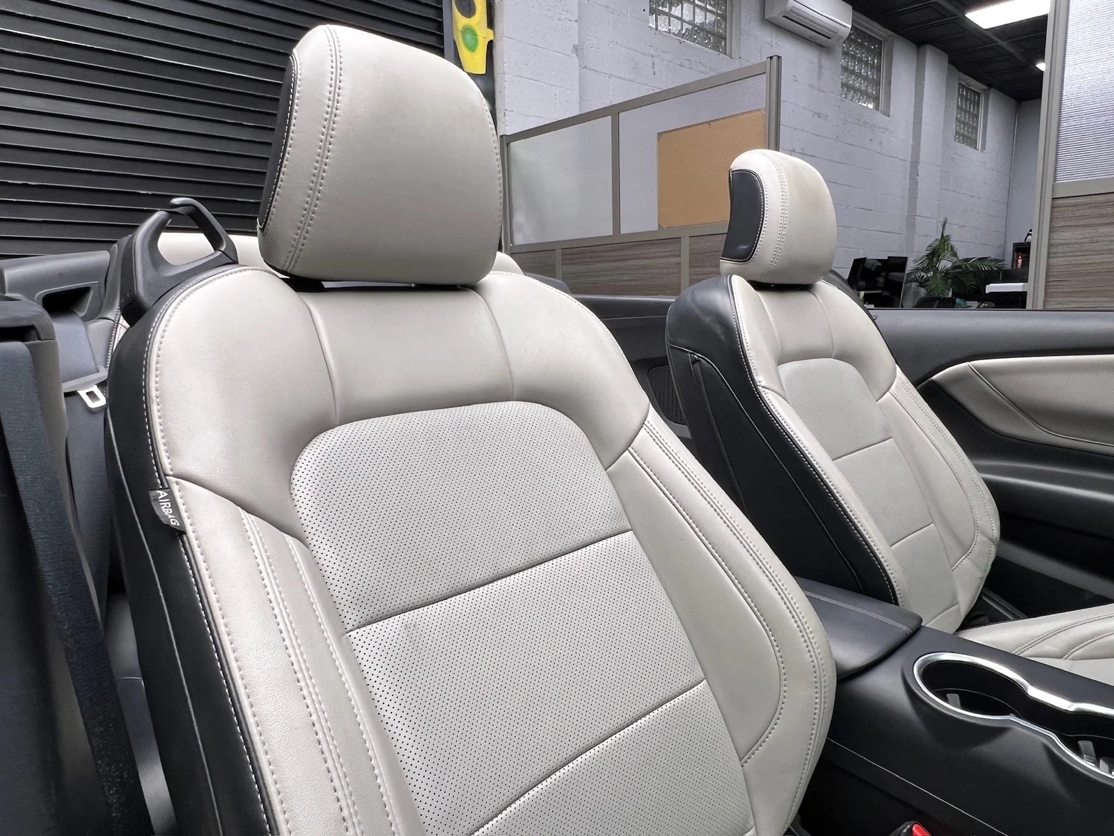 Used 2024 Carbonized Gray (m7) Ford EcoBoost Premium image 20