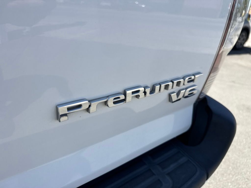 Used 2015 White Toyota PreRunner image 7