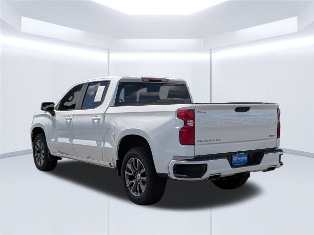 Used 2024 White Chevrolet RST image 3